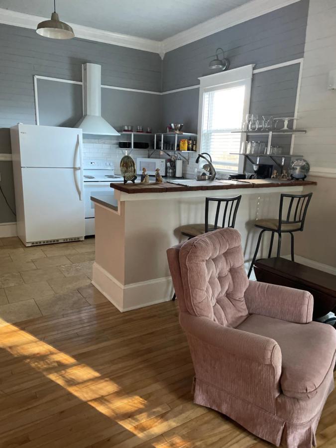 150 Year Old Restored Lincolnville Cottage セント・オーガスティン エクステリア 写真