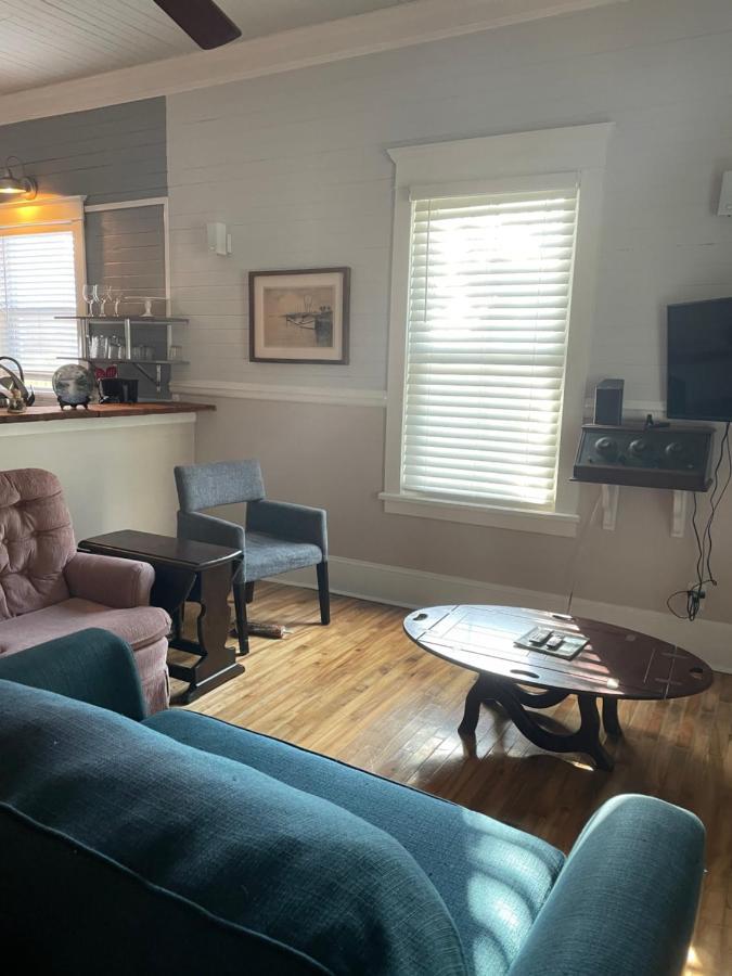 150 Year Old Restored Lincolnville Cottage セント・オーガスティン エクステリア 写真